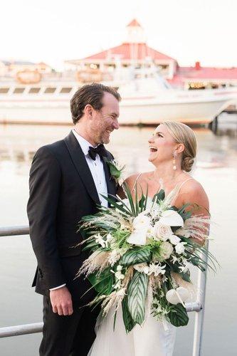 mobile - carousel-hero-element image-1