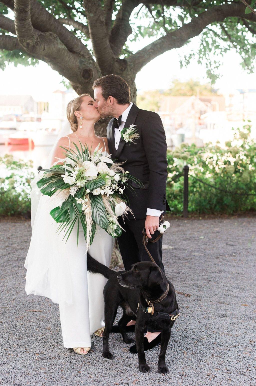 carousel-hero-element image-13