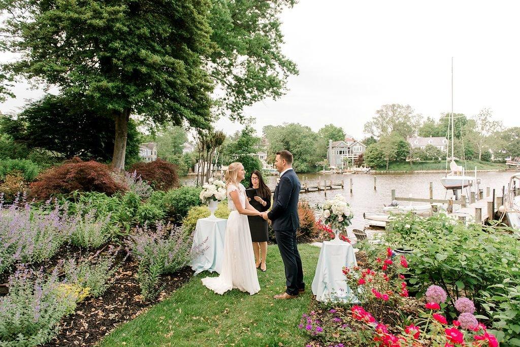 carousel-hero-element image-0